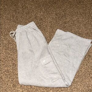 Gray Women’s Cargo Sweatpants
